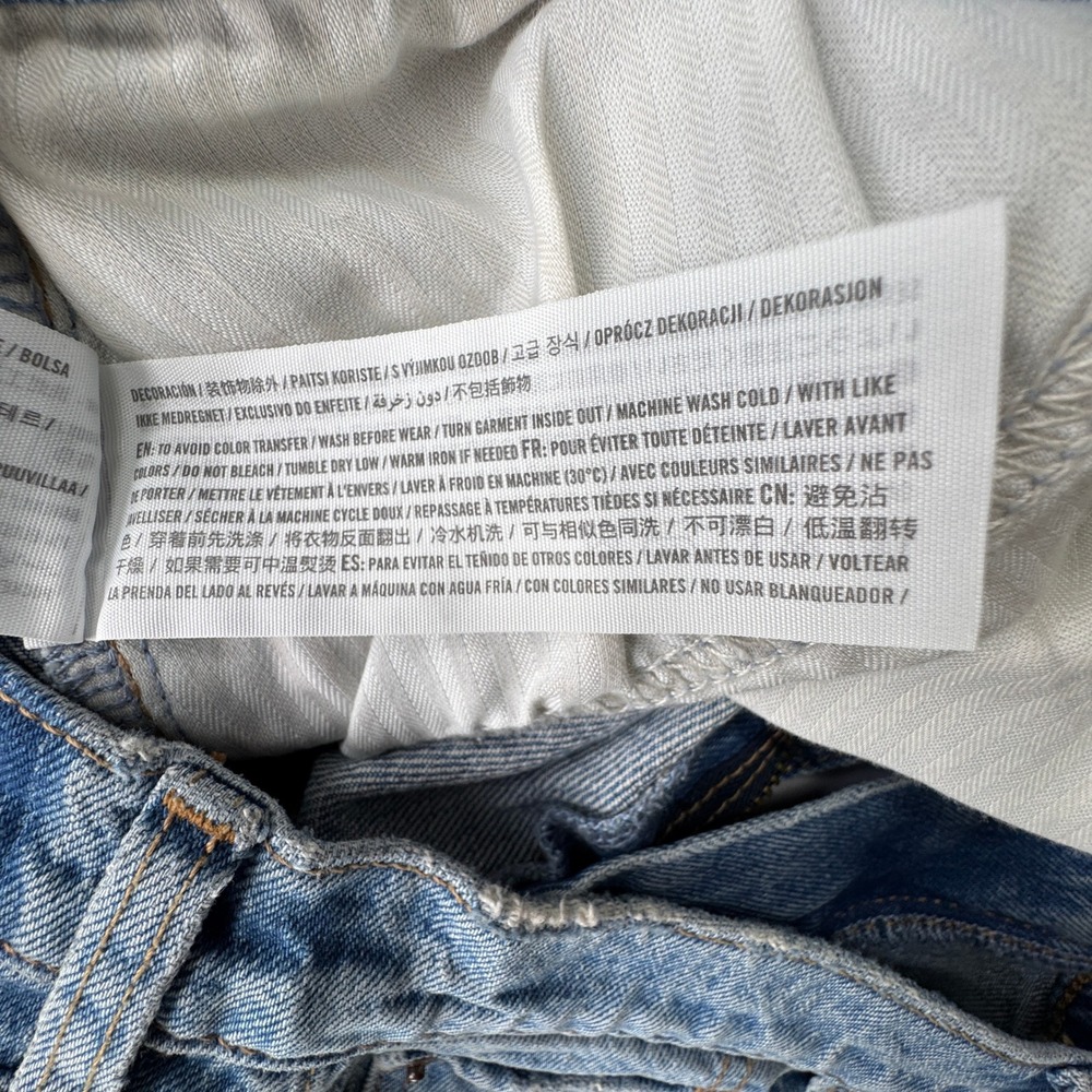 Abercrombie & Fitch The Baggy Low Rise Jeans Womens 27 4S Light Wash Blue NWT - Picture 9 of 12